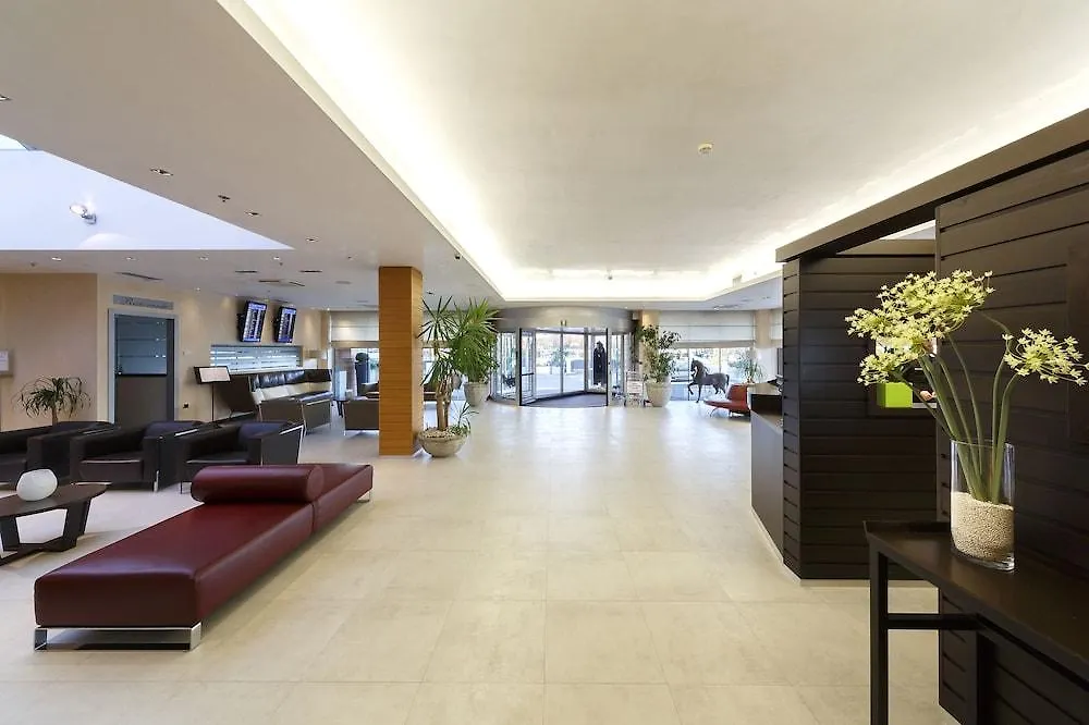 Courtyard By Marriott Venice Airport Tessera 4*,  Olaszország