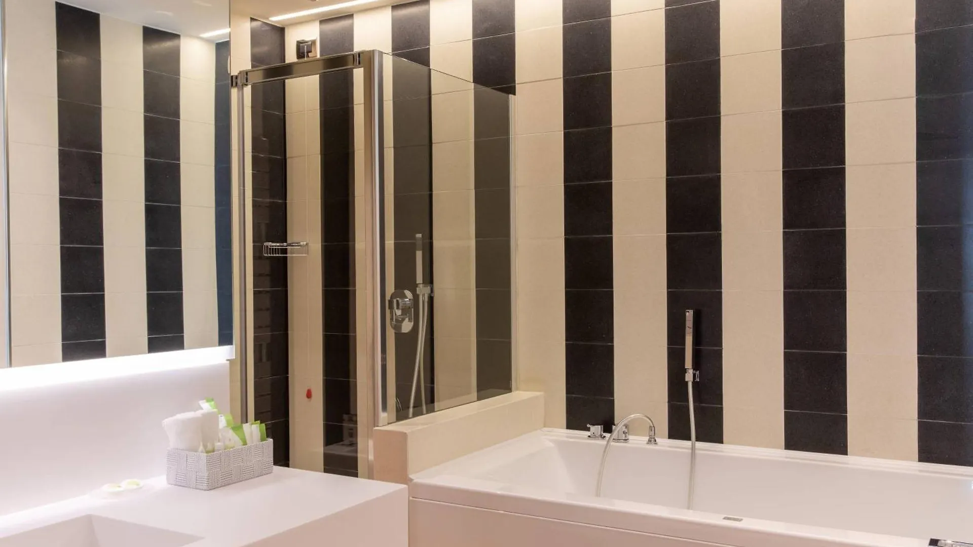 Courtyard By Marriott Venice Airport Tessera