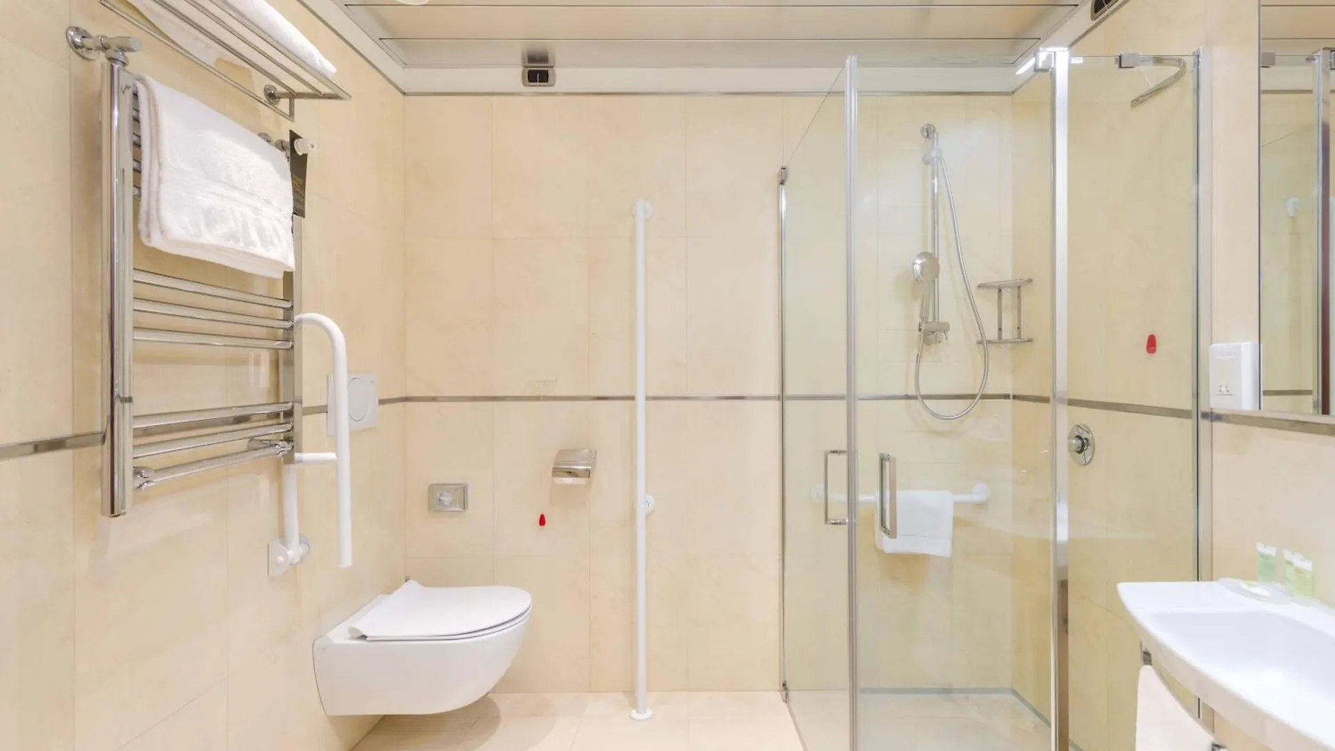 Courtyard By Marriott Venice Airport Tessera Szálloda