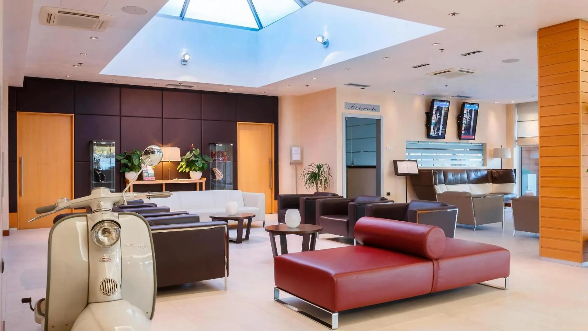 Courtyard By Marriott Venice Airport Tessera