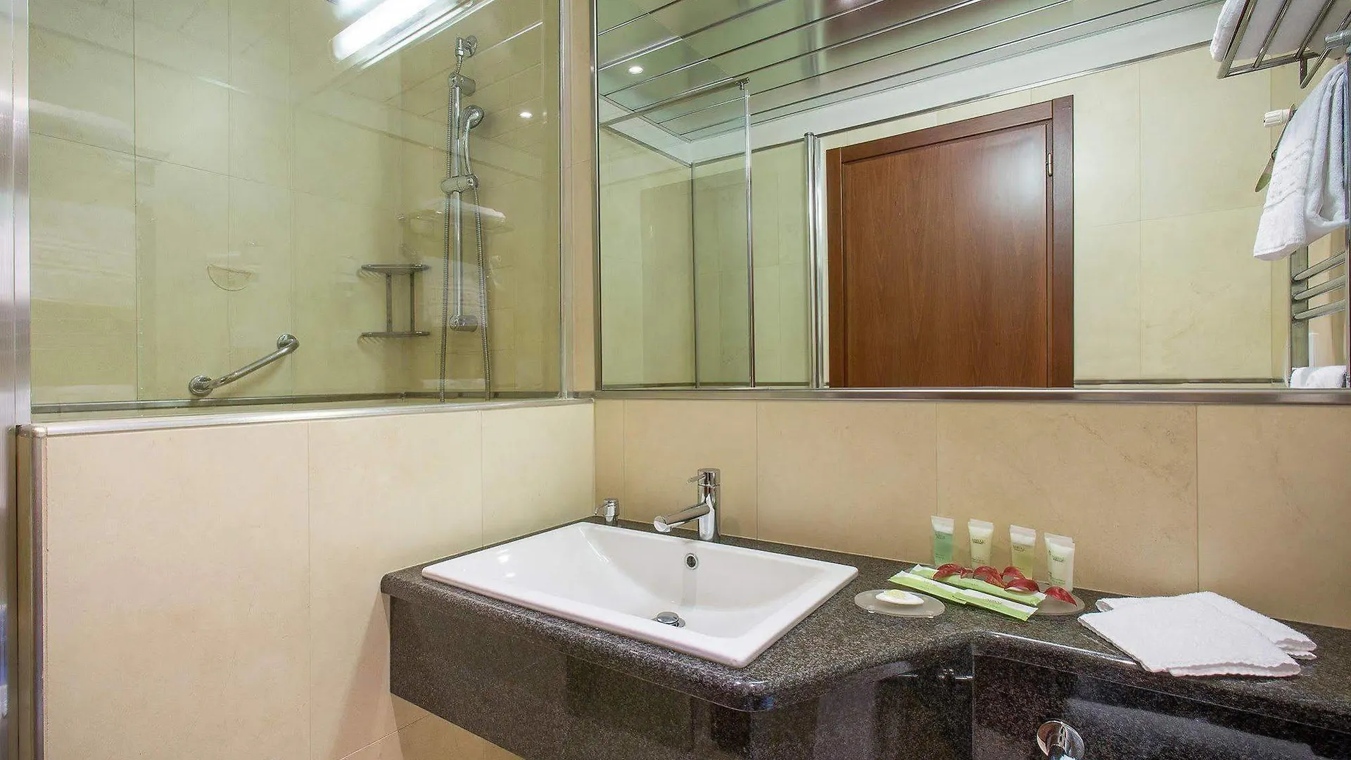 Courtyard By Marriott Venice Airport Tessera Szálloda