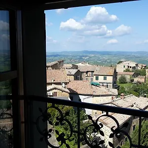 Residenza Palazzo Saloni 3* Montalcino