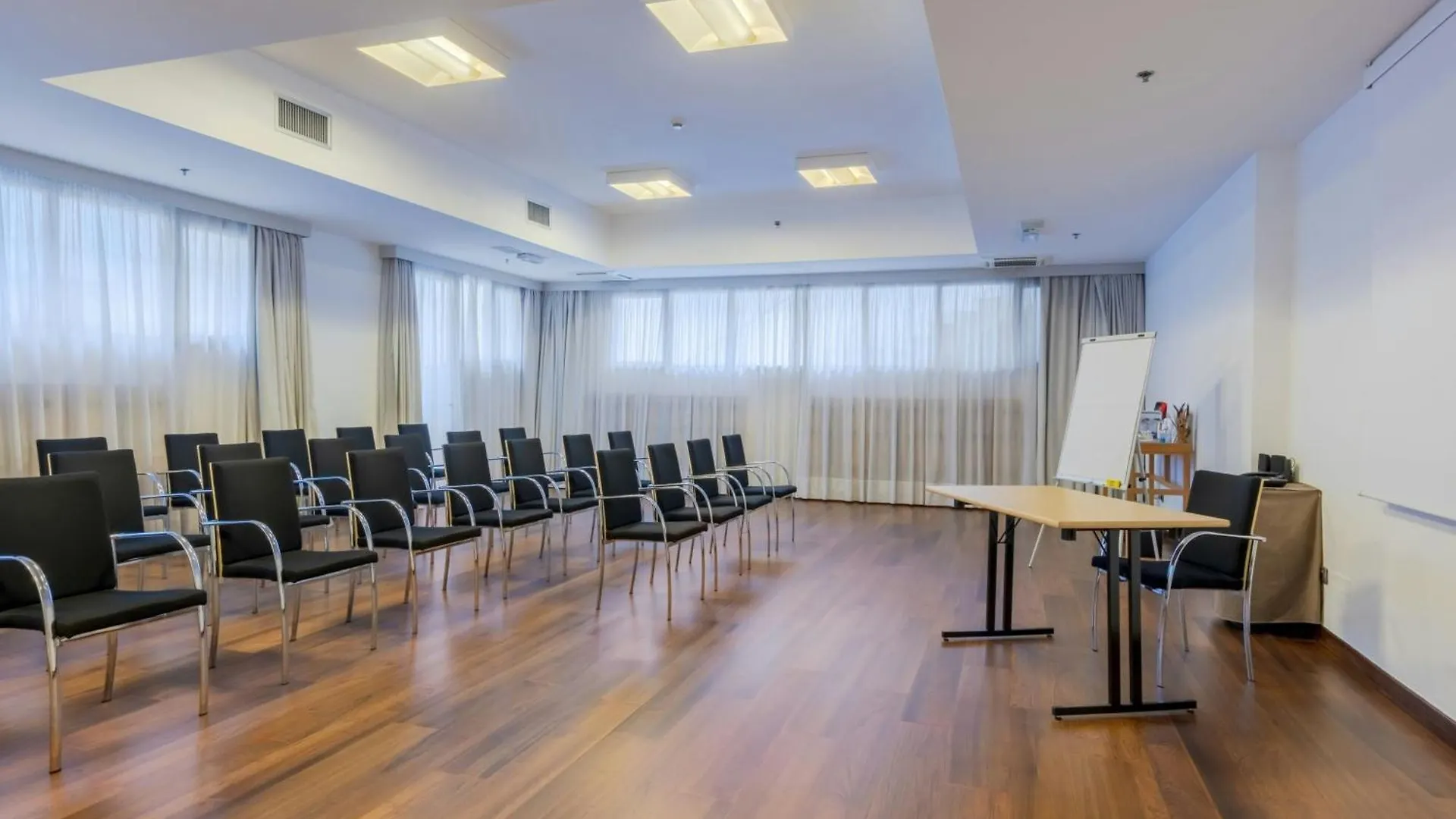 טסרה Courtyard By Marriott Venice Airport 4*,  איטליה